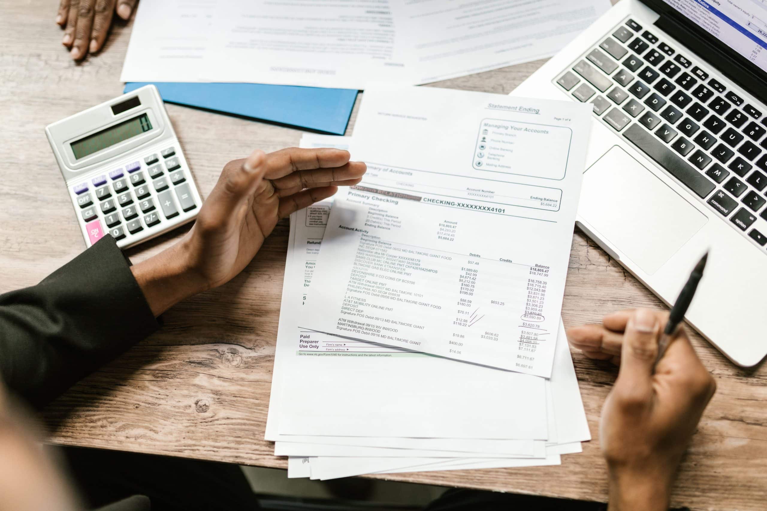 Travailler dans le domaine des finances et de la comptabilité au Québec